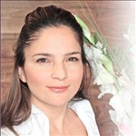 Dr Bita Fox