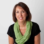 Dr Pamela Foster