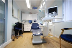 Dr Nyan Kyaw @ Hanover House Dental